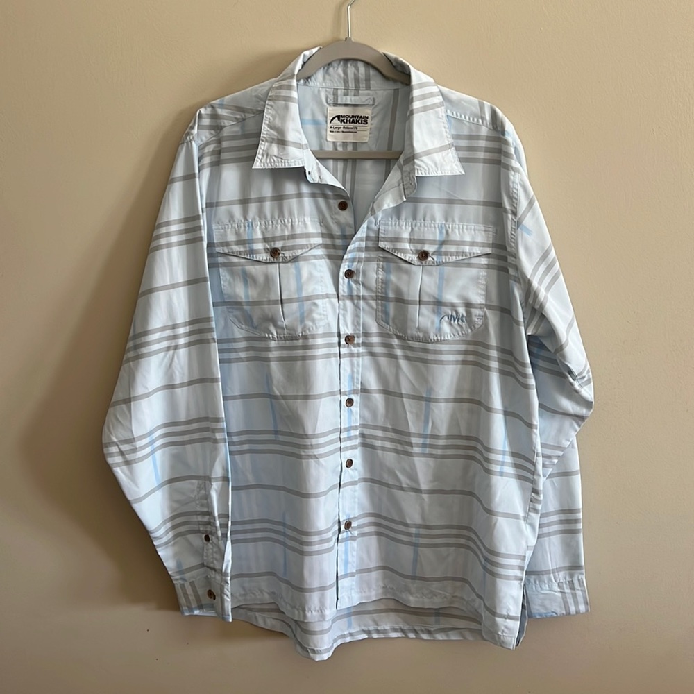 Men’s XL Relaxed Fit Mountain Khakis Button Down